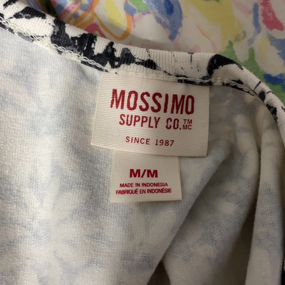 flower crop top - Picture 3 of 3